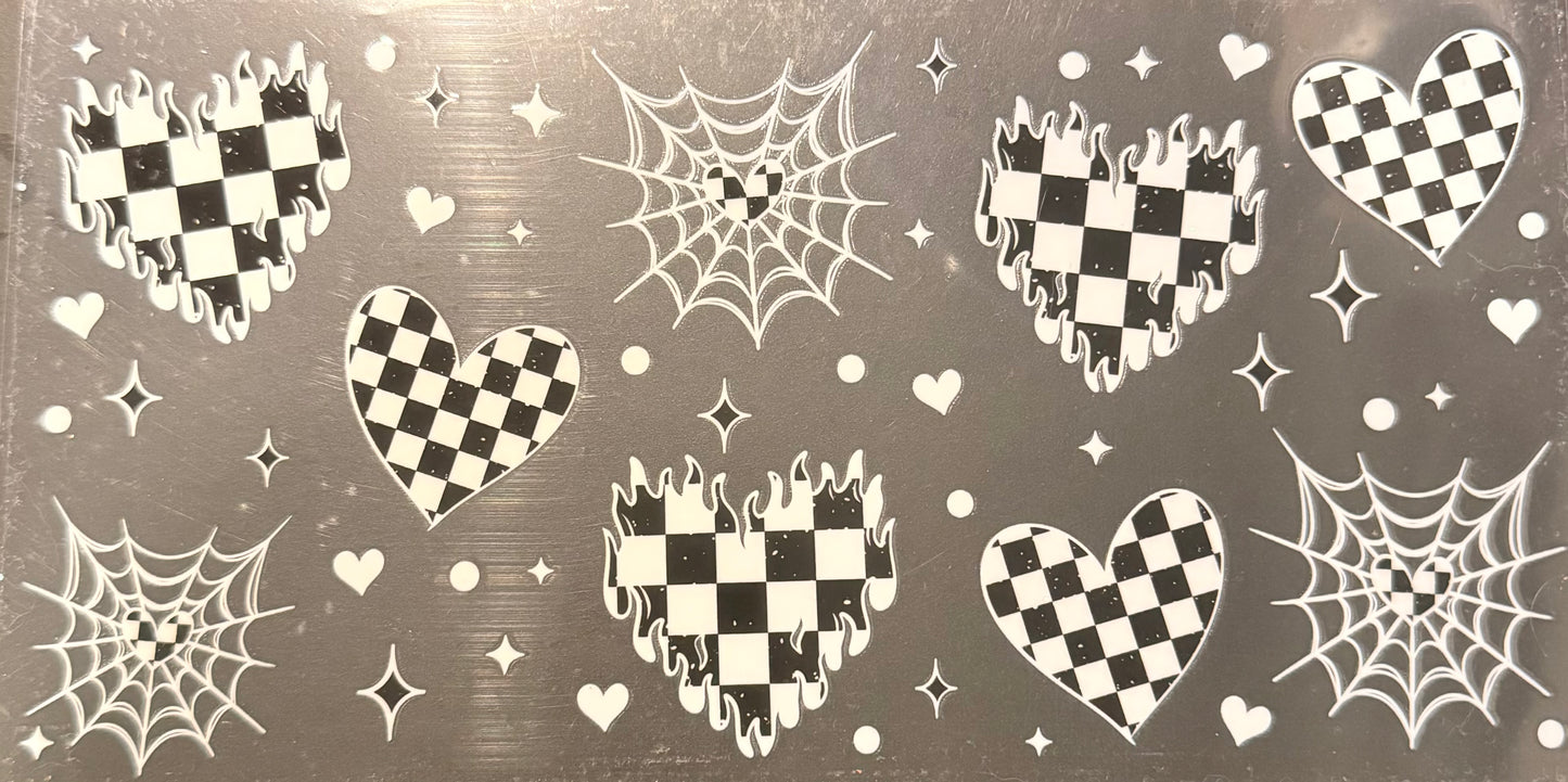 Checkered hearts